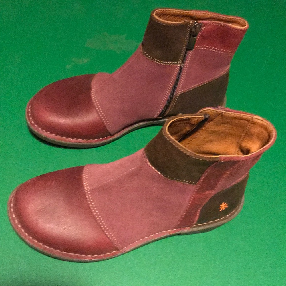 Bergen Boots in Rioja 36